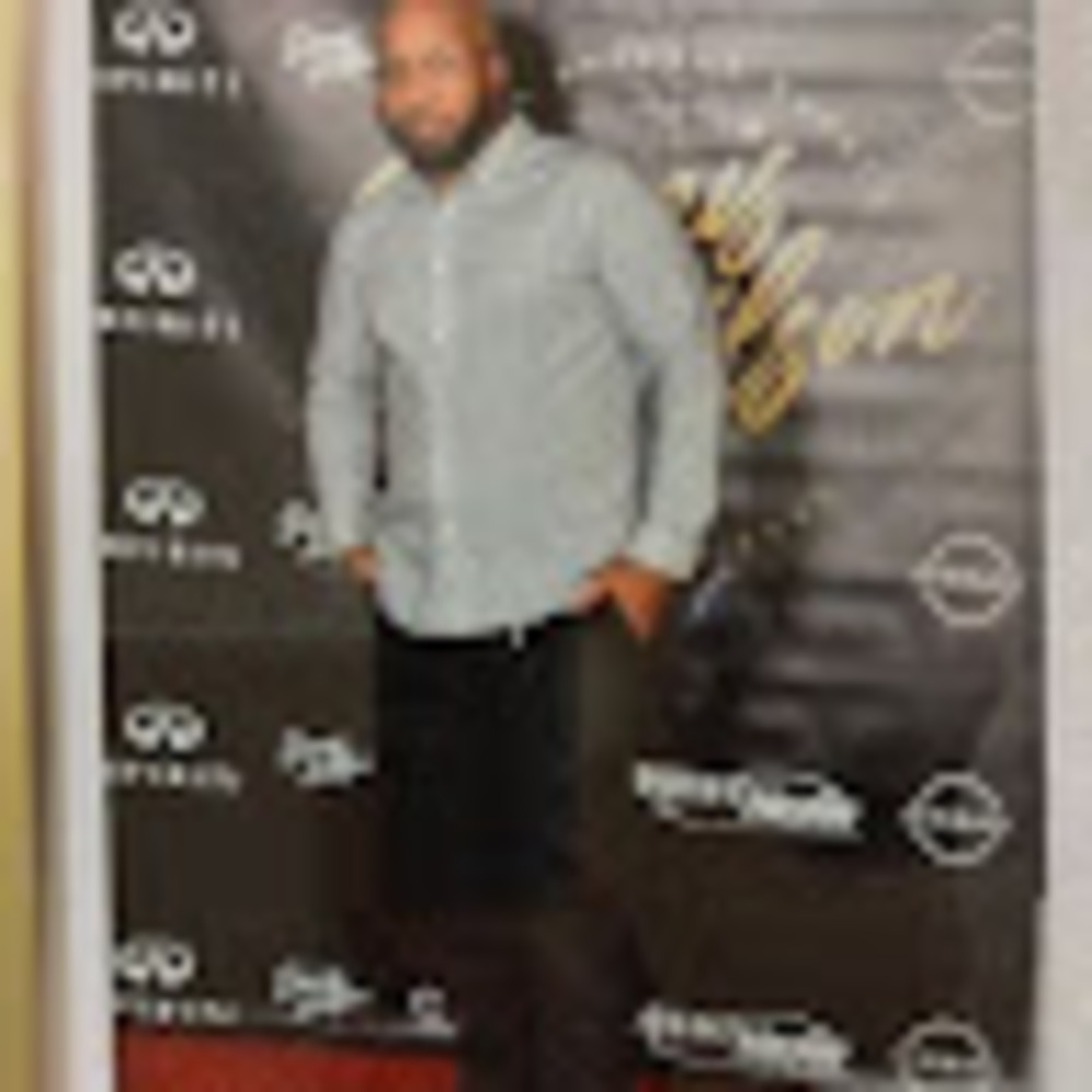 Meet your Posher, Jean